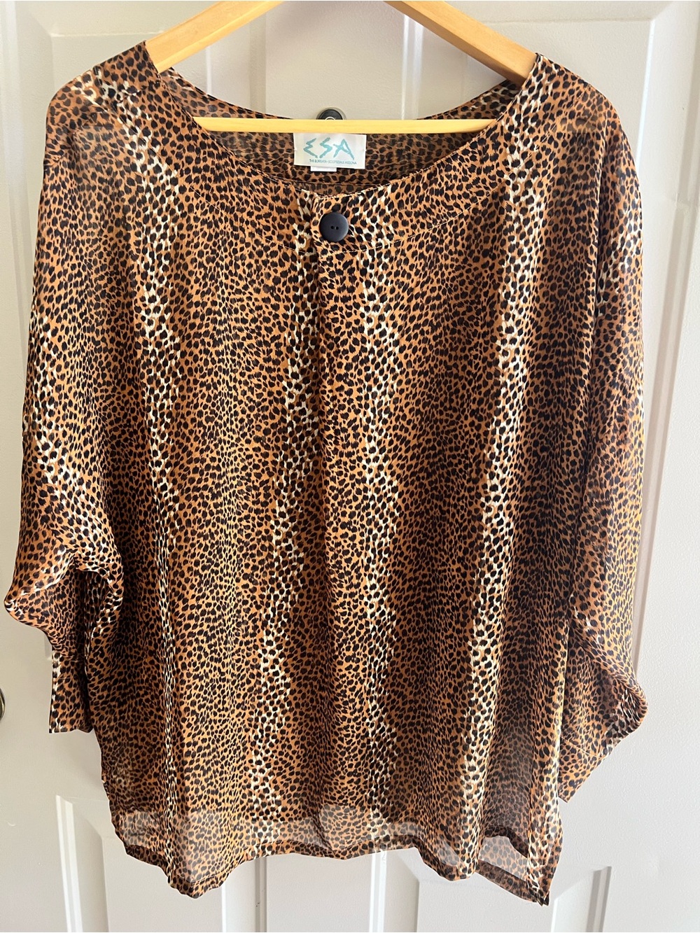 Women’s Leopard Print top in Brown